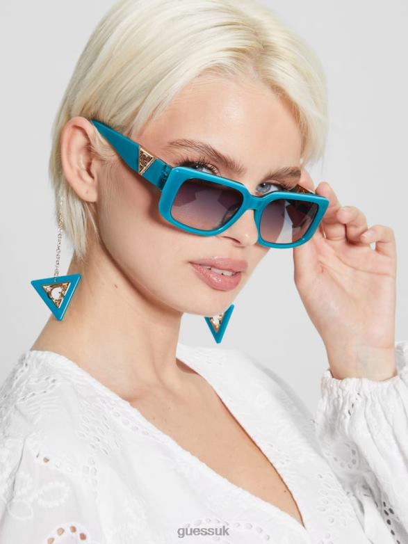 GUESS Women Square Plastic Sunglasses with Keychain Pop Accessory V28V63699