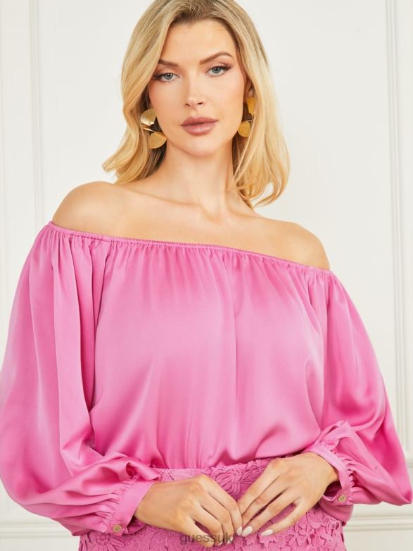 GUESS Women Candice Off-the-Shoulder Top Rocker Rouge Apparel V28V61044