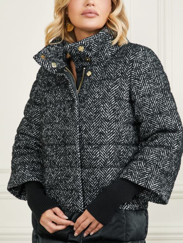 GUESS Women Abbey Puffer Coat Chevron Black & White Apparel V28V61981