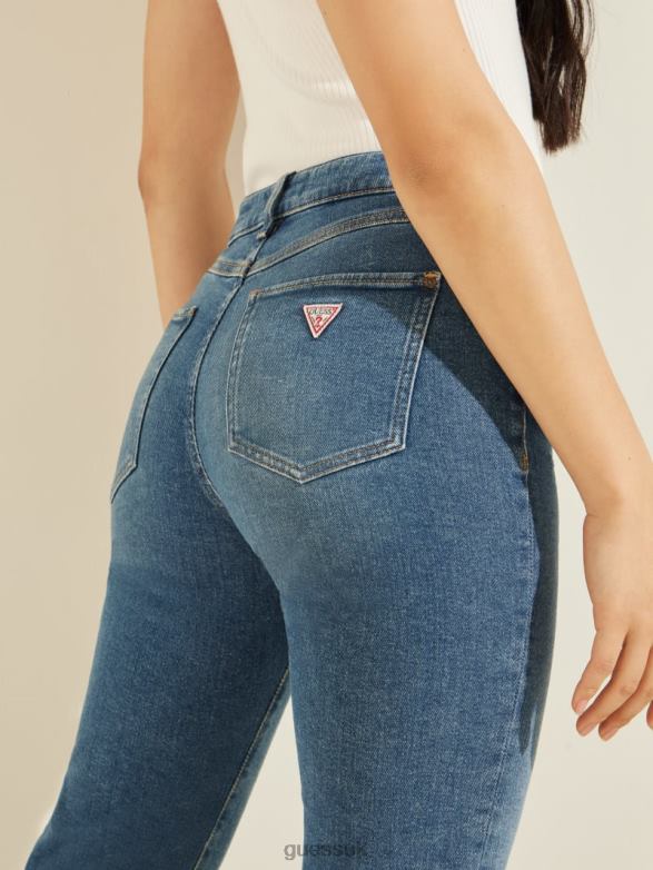 GUESS Women 1981 Ankle Straight Jeans Dumont Wash Apparel V28V6210