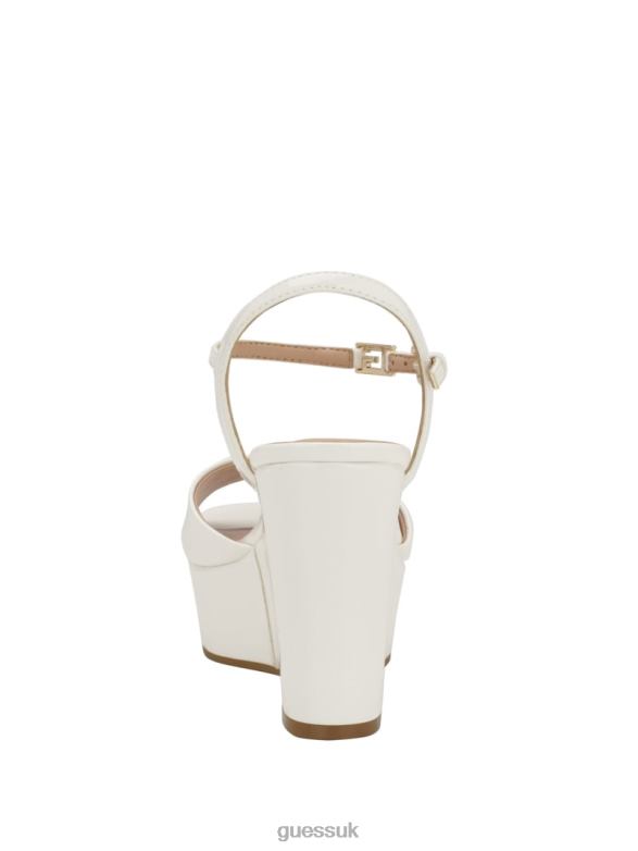 GUESS Women Zione Patent Wedges Wht Floral Footwear V28V63474