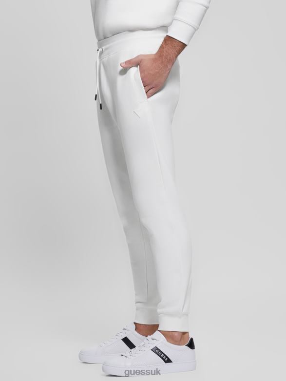 GUESS Men Eco Aldwin Logo Pants Blanc/Scuffy Apparel V28V64166
