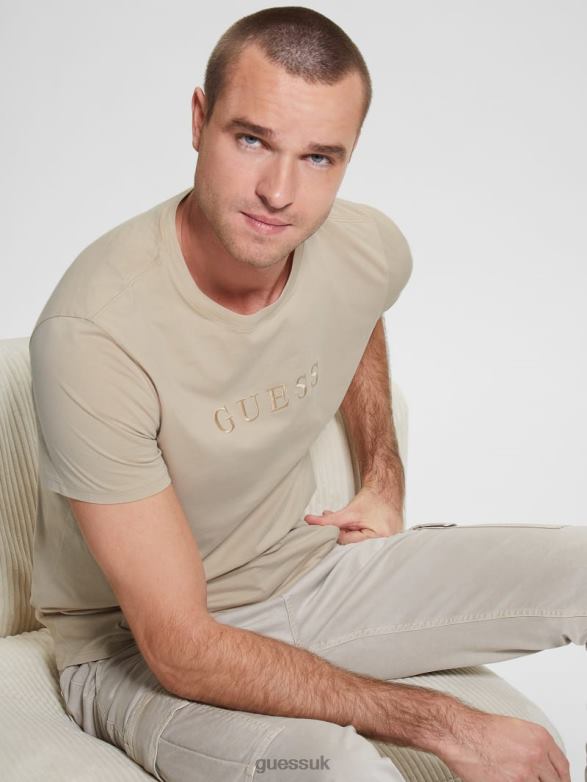 GUESS Men Embroidered Logo Tee Nomad Apparel V28V64009