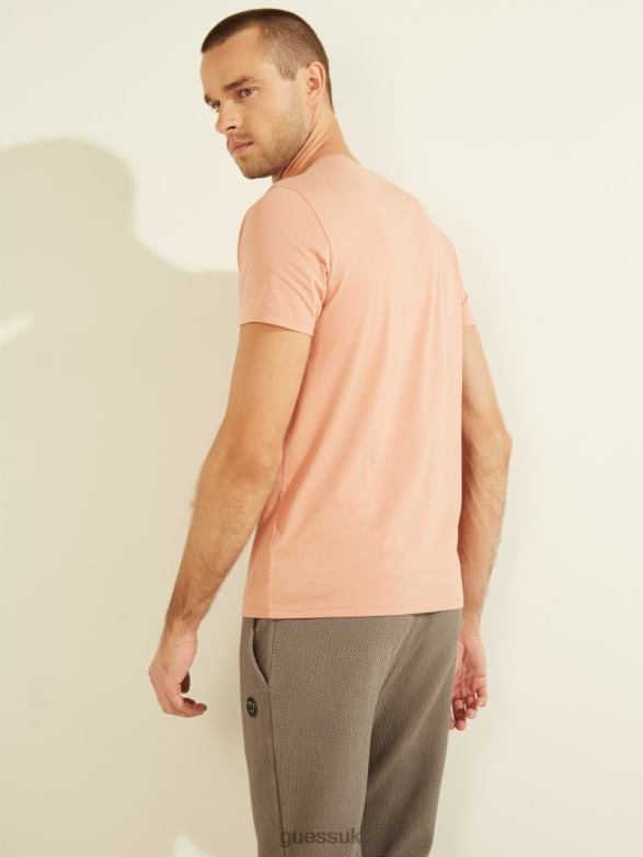 GUESS Men Embroidered Logo Tee Satin Rose Apparel V28V64121