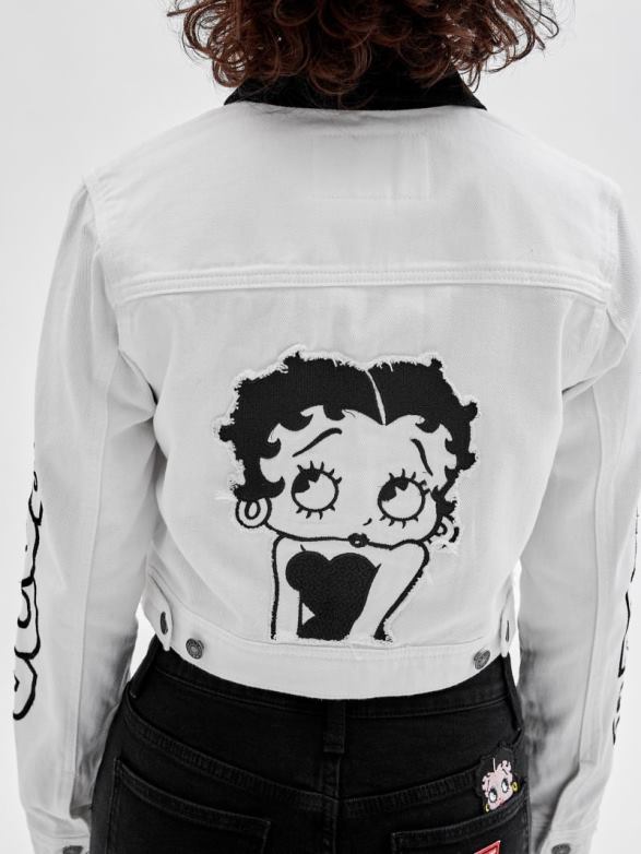 GUESS Unisex Originals x Betty Boop Cropped Denim Jacket Go Ecru Wash Apparel V28V61837